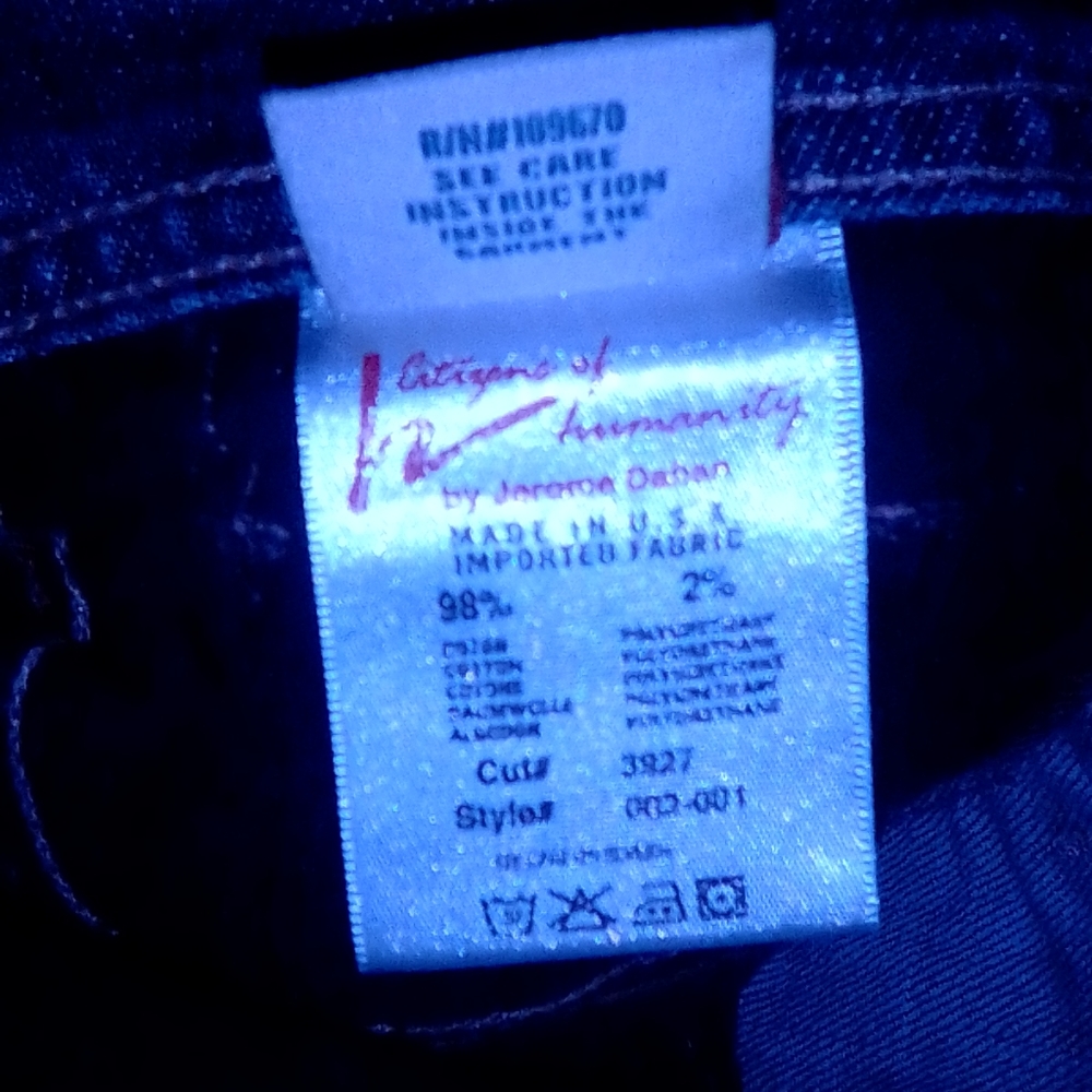 Jeans - Picture 9 of 9